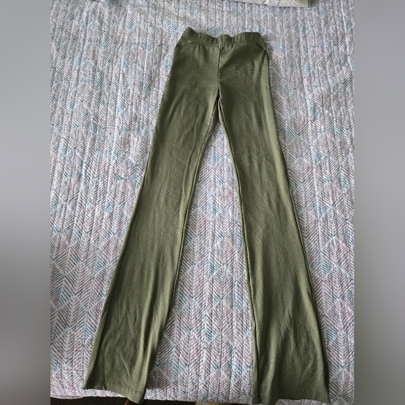H&M Green Pants - Picture 4 of 4